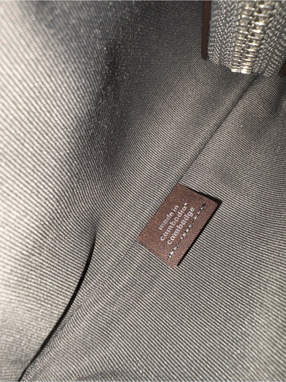 Coach Signature Canvas Tote and Wallet Set in Silver/Gray - Picture 15 of 16